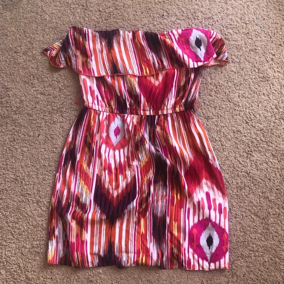 6 degrees Dresses & Skirts - Cute summer strapless dress